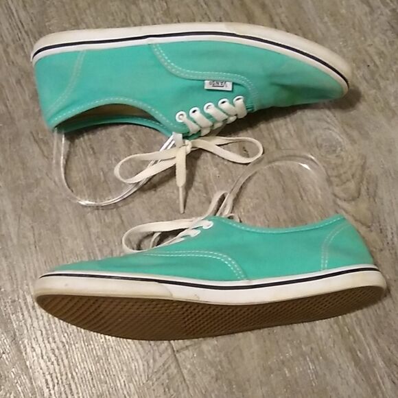 Vans Low Top Turquoise White Sneakers 7 - Picture 4 of 6